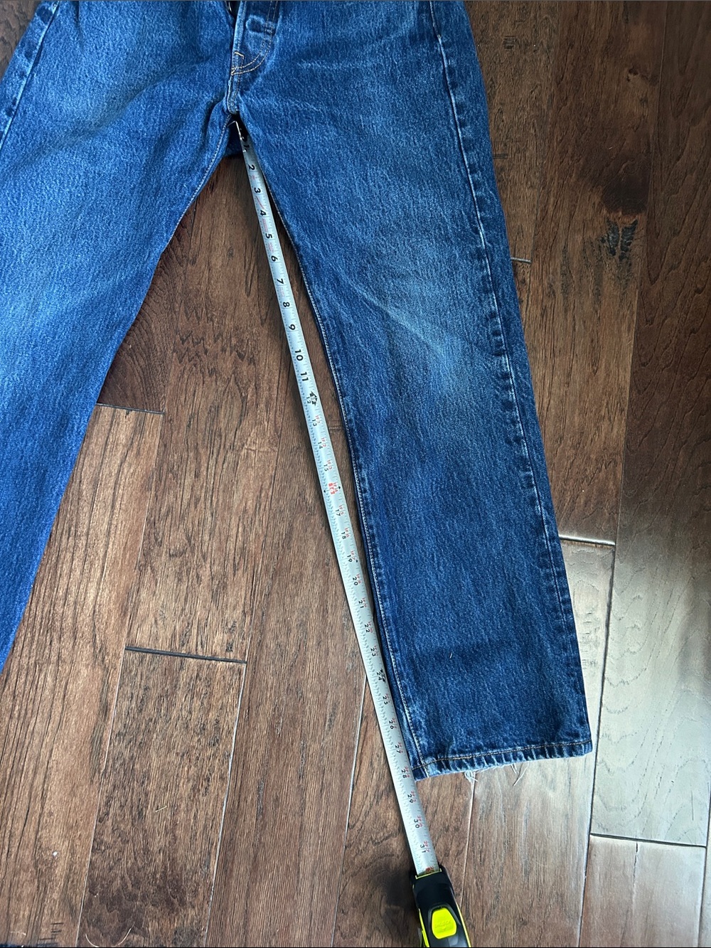 Levi's Men's 501 32x30 Classic Straight Leg Jeans - Blue - Picture 6 of 7
